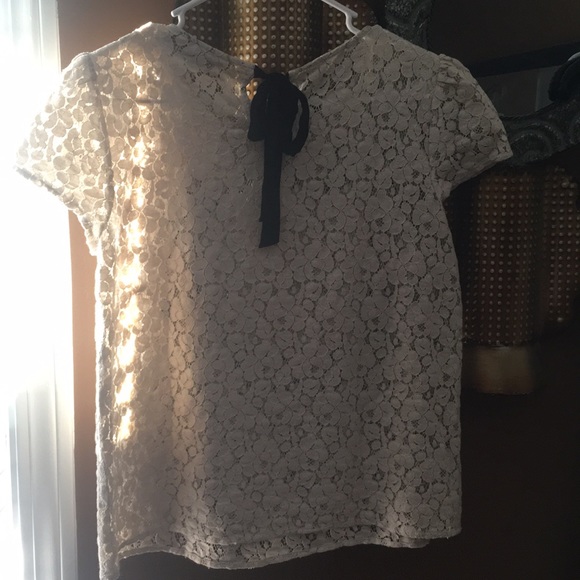 Loft Top - cream lace collared-small - Picture 4 of 5
